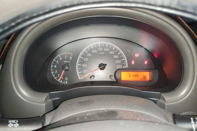 Used Nissan Sunny 2015 1.5XE Manual Comfort Edition