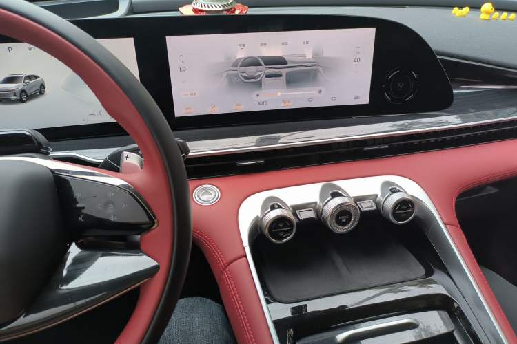 Used EXEED Stellar 2023 400T Two-Wheel Drive Comfort Flyfish Edition
