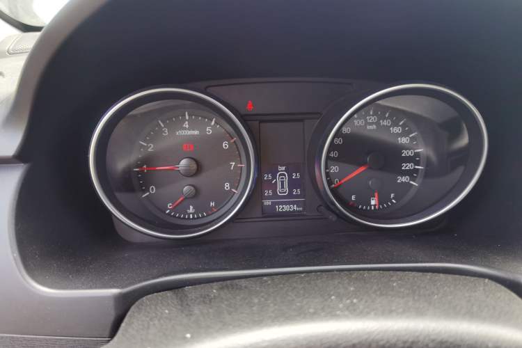 Used Haval H6 2014 Sport Version 1.5T Manual Two-Wheel Drive Elite Edition