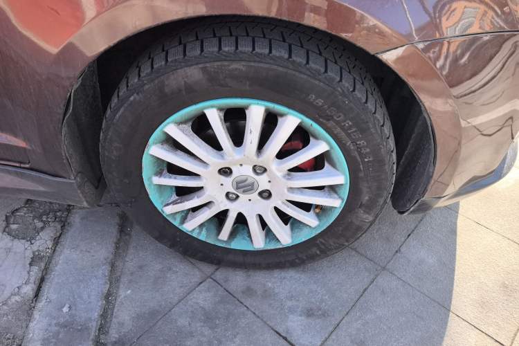 Used Suzuki Swift 2013 1.5L Manual Standard Edition