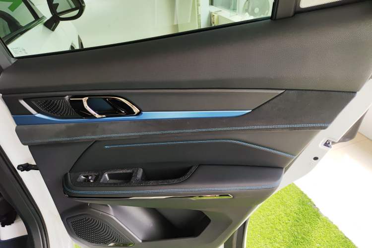 Used Lynk & Co 05 EM-P 2021 1.5TD PHEV HALO