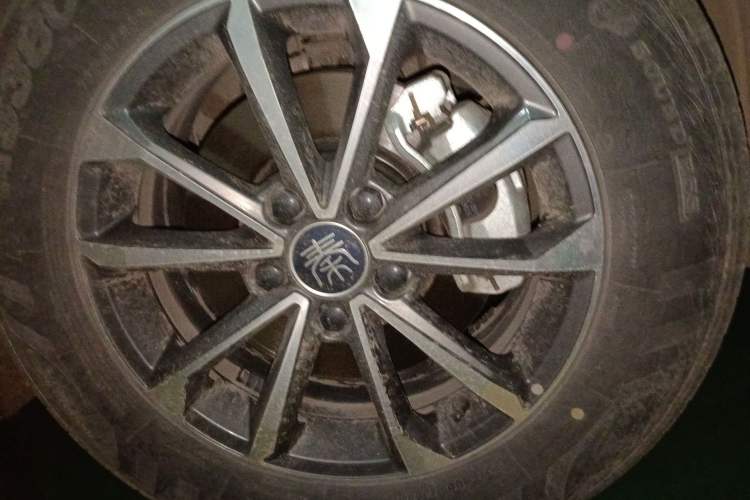 Used BYD Qin PLUS 2024 HONOR Edition DM-i 55KM Leading Model Right Front Wheel Hub