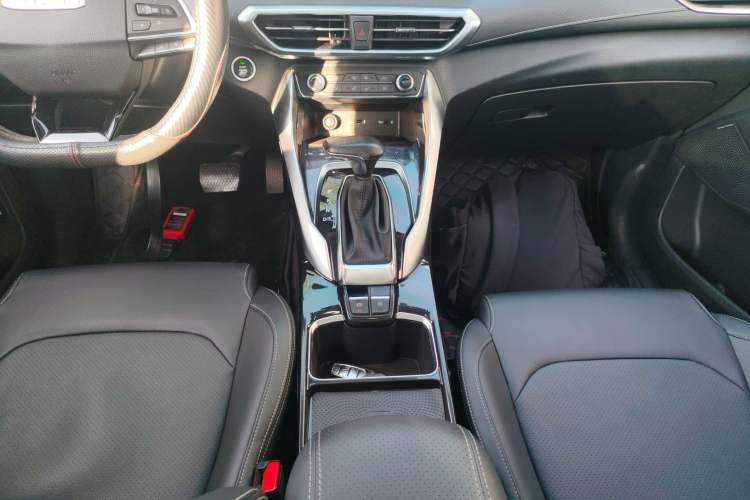 Used SAIC MAXUS G50 2019 1.5T Automatic Luxury Edition China VI Standard
