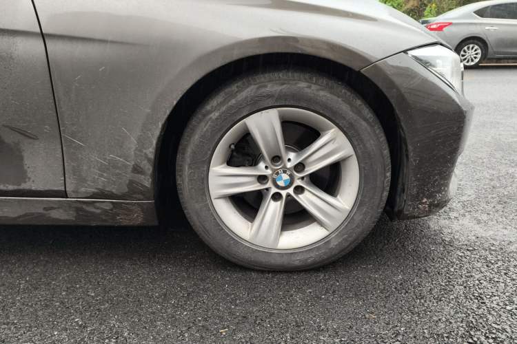 Used BMW 3 Series 2014 320i Active Edition