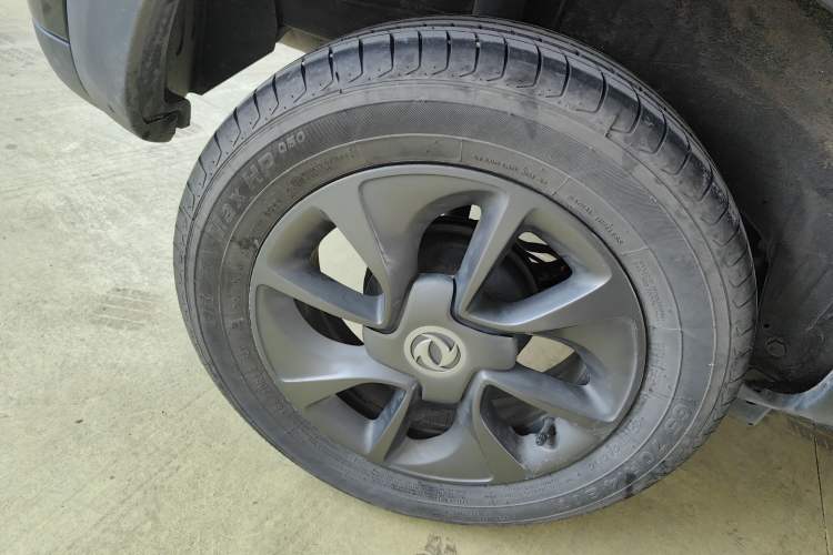 Used Dongfeng NAMMI EX1 2022 Restyled PRO Tiger Glory Deluxe Version Right Rear Wheel Hub