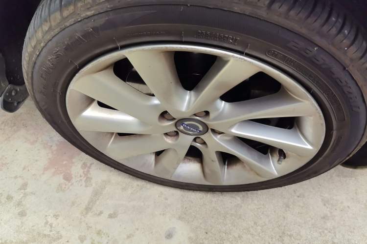 Used Volvo S60 2015 S60L 2.0T Zhiyuan Edition Exterior 1