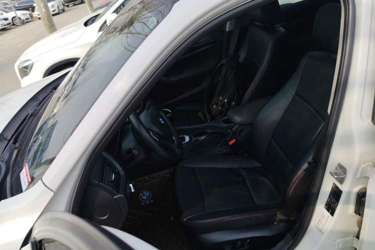 Used BMW X1 2015 sDrive18i Fashion Upgrade Edition