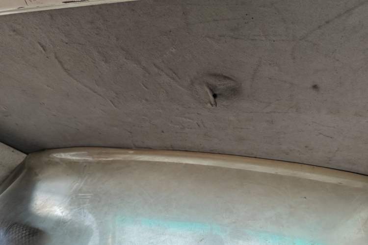 Used Jinbei Hiace 2018 2.0L Fifth-Generation Kuaiyun Standard Version Standard Roof 6 Seats V19S
