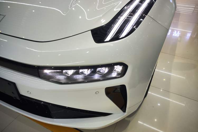 Used Zeekr 001 2024 WE Edition 100 kWh Rear-Drive
