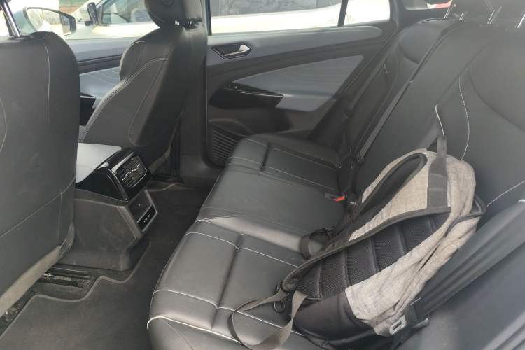 Used Volkswagen ID.4 X 2022 Pure Long-Range Version Left Rear Seat