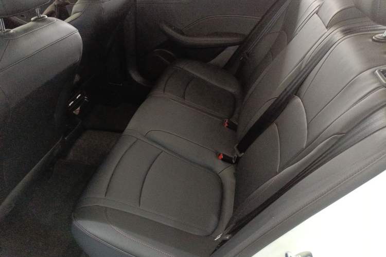 Used Roewe i5 2026 Model 1.5L CVT Luxury Version