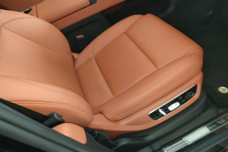 Used Li Auto L8 2023 Air model