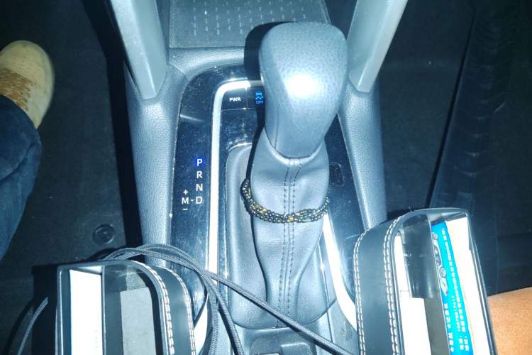 Used Toyota Corolla Cross 2022 2.0L Elite Edition Gear Lever