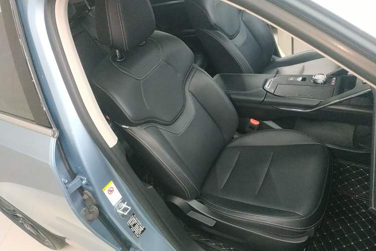 Used Haval H6 New Energy 2023 DHT-PHEV 110KM Enjoyment Edition Right Front Seat