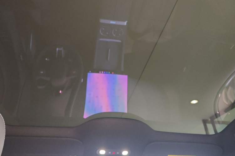 Used Xiaomi Auto YU7 2025 Ultra-Long Range Rear-Wheel Drive Version Headliner