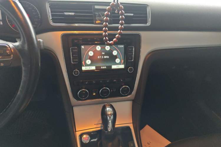 Used Volkswagen Passat 2015 1.8TSI DSG Prestige Edition