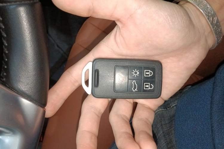 Used Volvo S60 2019 S60L Facelift T5 Intelligent Advanced Edition