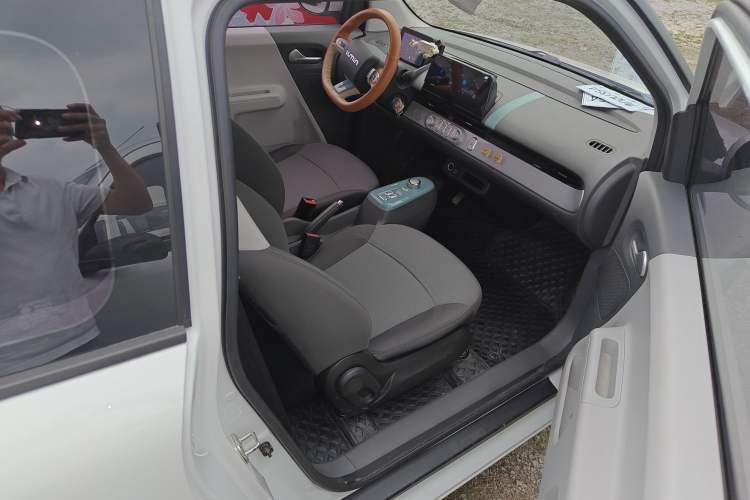 Used CHANGAN NEVO Lumin 2023 205km Xiangqin Version