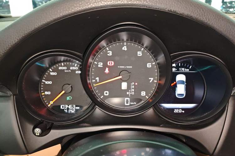 Used Porsche Macan 2017 Macan 2.0T