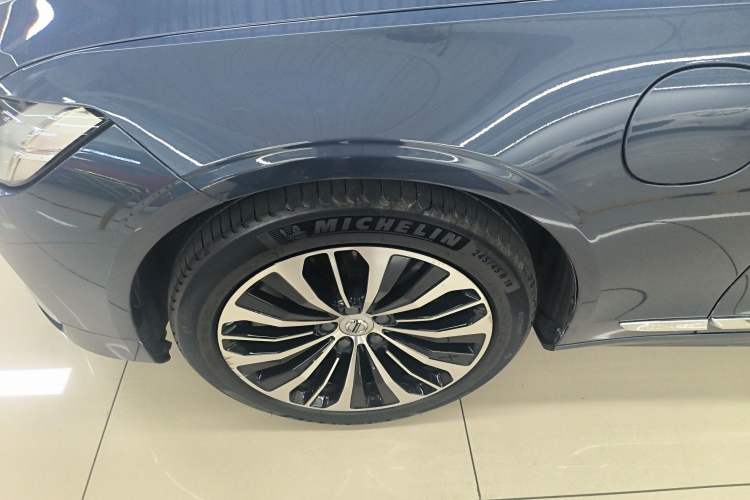 Used Volvo S90 New Energy 2023 T8 Plug-in Hybrid All-Wheel Drive Long-Range Zhiyi Luxury Edition
