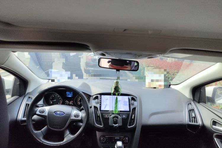 Used Ford Focus 2012 Hatchback 1.6L Automatic Fashion Edition
