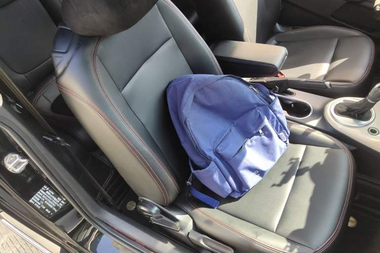 Used Volkswagen Beetle 2018 180TSI Joyful Orange Edition