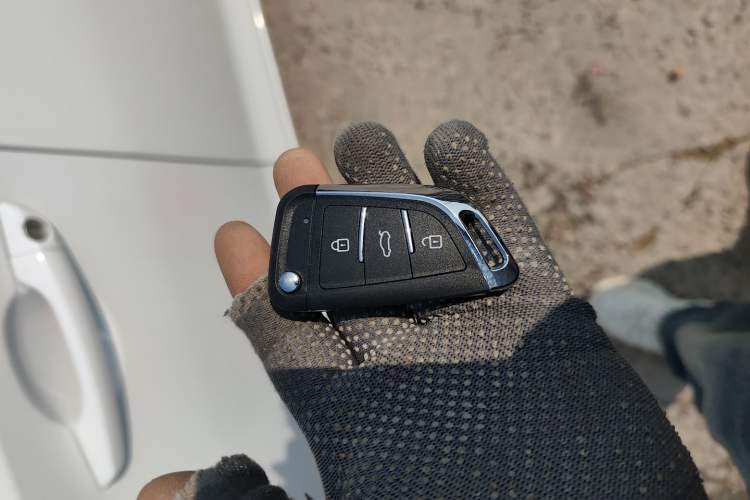 Used Hyundai Celesta 2020 1.6L Automatic GL Enjoyable Edition Vehicle Key