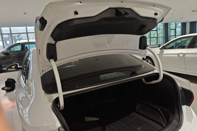 Used Volkswagen Sagitar 2023 300TSI DSG Excellence Edition Trunk