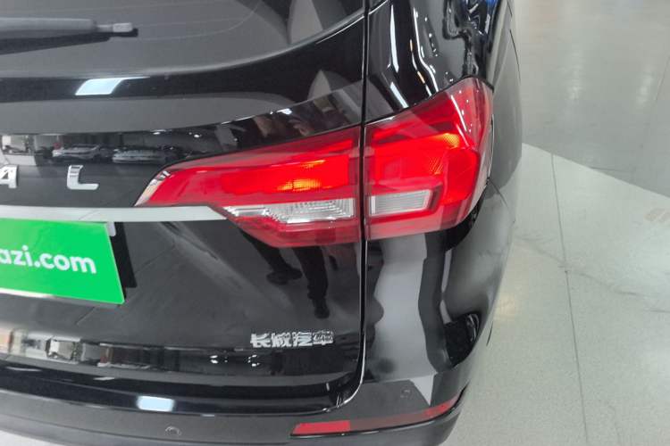 Used Haval M6 2018 Revised Version 1.5T DCT Two-Wheel Drive Elite Edition