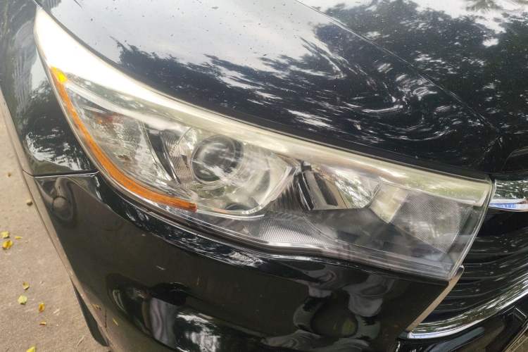 Used Toyota Highlander 2017 2.0T Four-Wheel Drive Luxury Edition 7 Seats