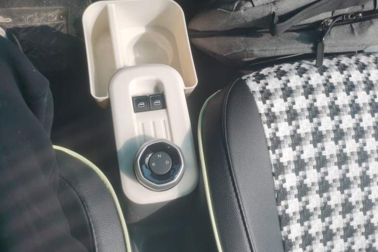 Used Geely Galaxy Panda 2023 Panda Mini 200km Endurance Bear