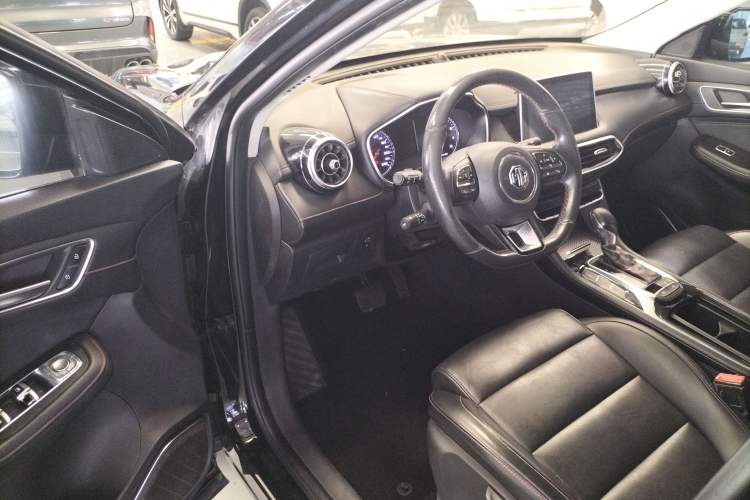 Used MG HS 2018 20T Automatic Two-Wheel Drive Hormone Dynamic Edition China V Standard
