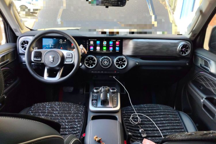 Used Tank 300 2024 2.0T Challenger Center Console