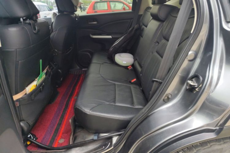 Used Honda CR-V 2012 2.4L four-wheel drive luxury version Left Rear Seat