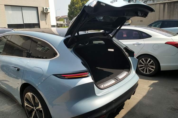 Used Nio ET5T 2024 75kWh Touring