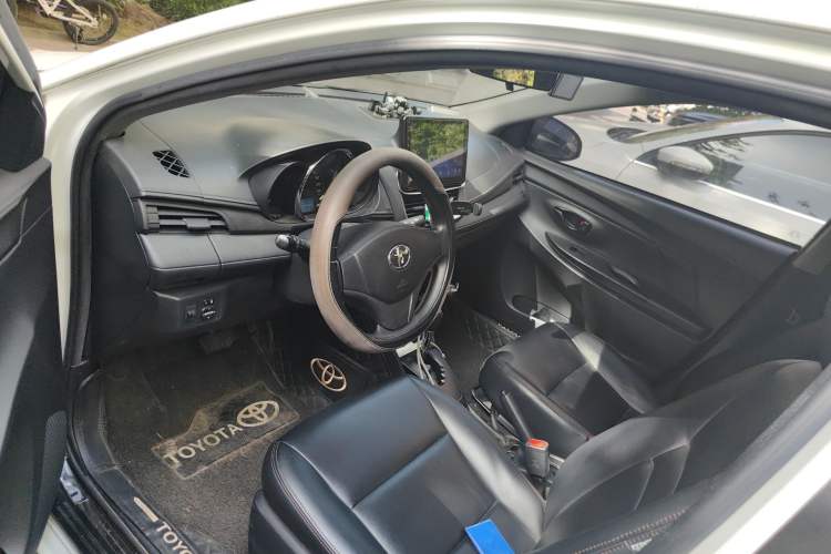 Used Toyota YARiS L Zhi Xuan 2020 X-Trail X 1.5L CVT Leading Edition