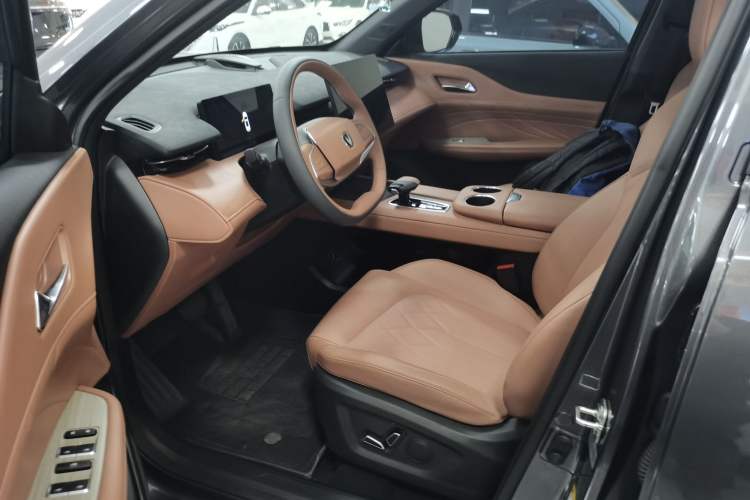 Used CHANGAN UNI-Z New Energy 2024 Blue Whale Smart Electric iDD 125km Beyond Edition Left Front Seat