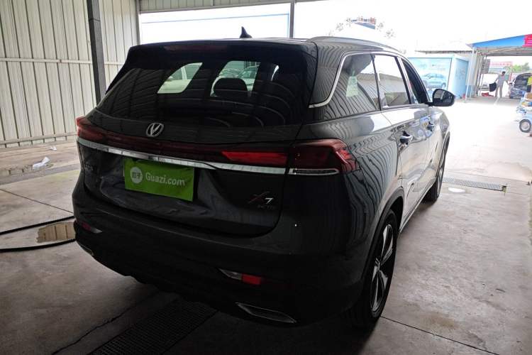 Used Changan X7 PLUS 2024 1.5T Automatic Luxury 7-Seater