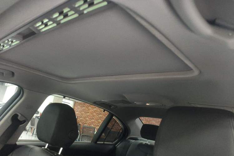 Used BMW 3 Series 2018 320Li Leading Model M Sport Package
