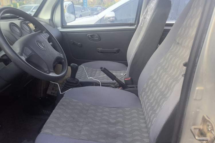 Used Dongfeng Xiaokang K07 2015 1.0L Practical E-commerce Version AF10-12 Left Front Seat