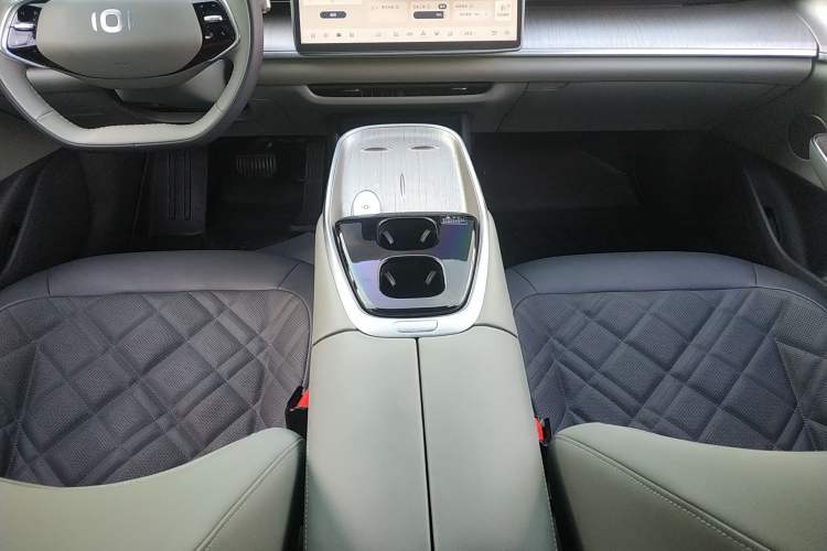 Used CHANGAN NEVO A07 2024 Pure Electric "True Fragrance" Edition 515 Prestige Model Gear Lever