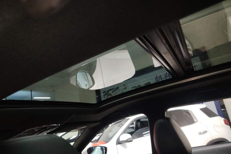 Used JETOUR X70 PLUS 2021 Zhuge 1.6T DCT Wuhou 5-Seater Headliner