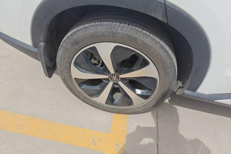 Used BYD Song PLUS New Energy 2021 DM-i 110KM Flagship Model Exterior 5