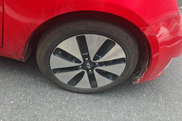 Used Kia K2 2012 Sedan 1.6L Automatic Transmission Premium ECO Commemorative Edition