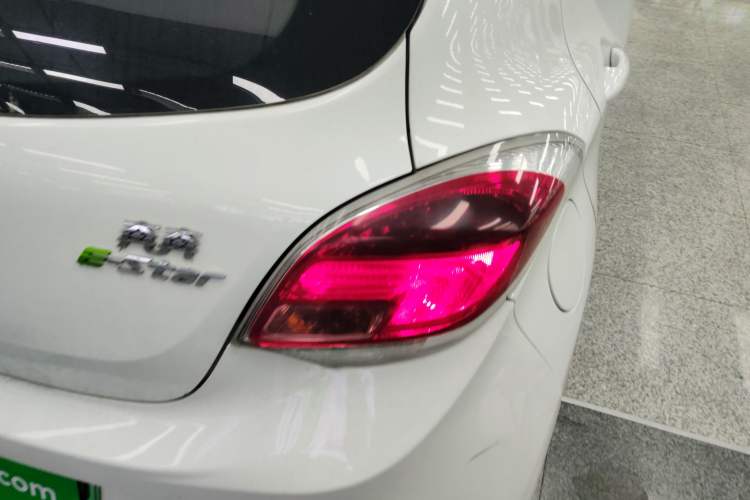 Used Oshan Benni E-Star 2020 Heart Edition Lithium Iron Phosphate (31.18 kWh)