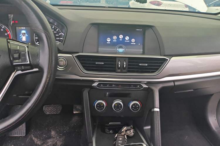 Used Haval H6 2018 Sport Edition 1.5T Automatic Two-Wheel Drive Elite Model China V Standard
