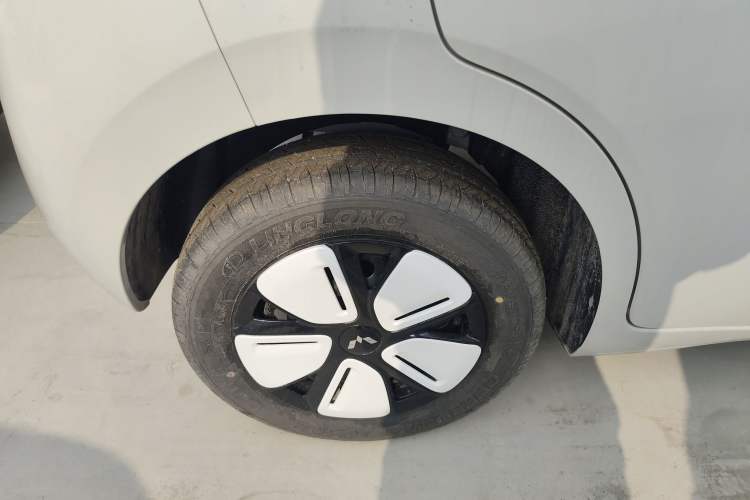 Used Wuling Hongguang MINIEV 2025 Four-Door Version Advanced Edition
