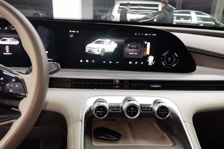 Used EXEED Stellar C-DM 2024 1.5T Long-Range Pro