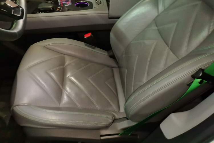 Used Zeekr 001 2023 WE Edition 100 kWh Left Front Seat