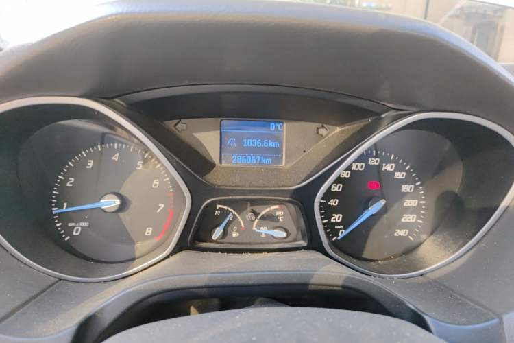 Used Ford Focus 2012 Sedan 1.6L Manual Comfort Model